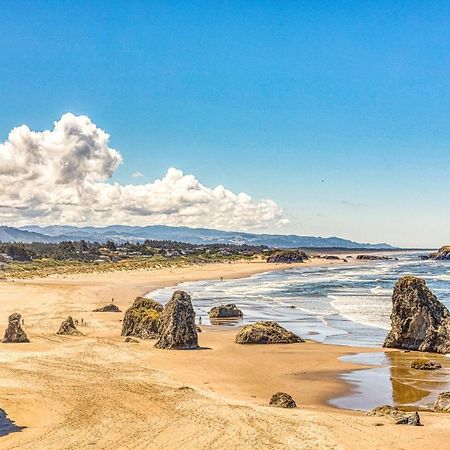 A Beach Loop Getaway Бандон Екстер'єр фото