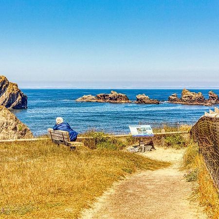 A Beach Loop Getaway Бандон Екстер'єр фото
